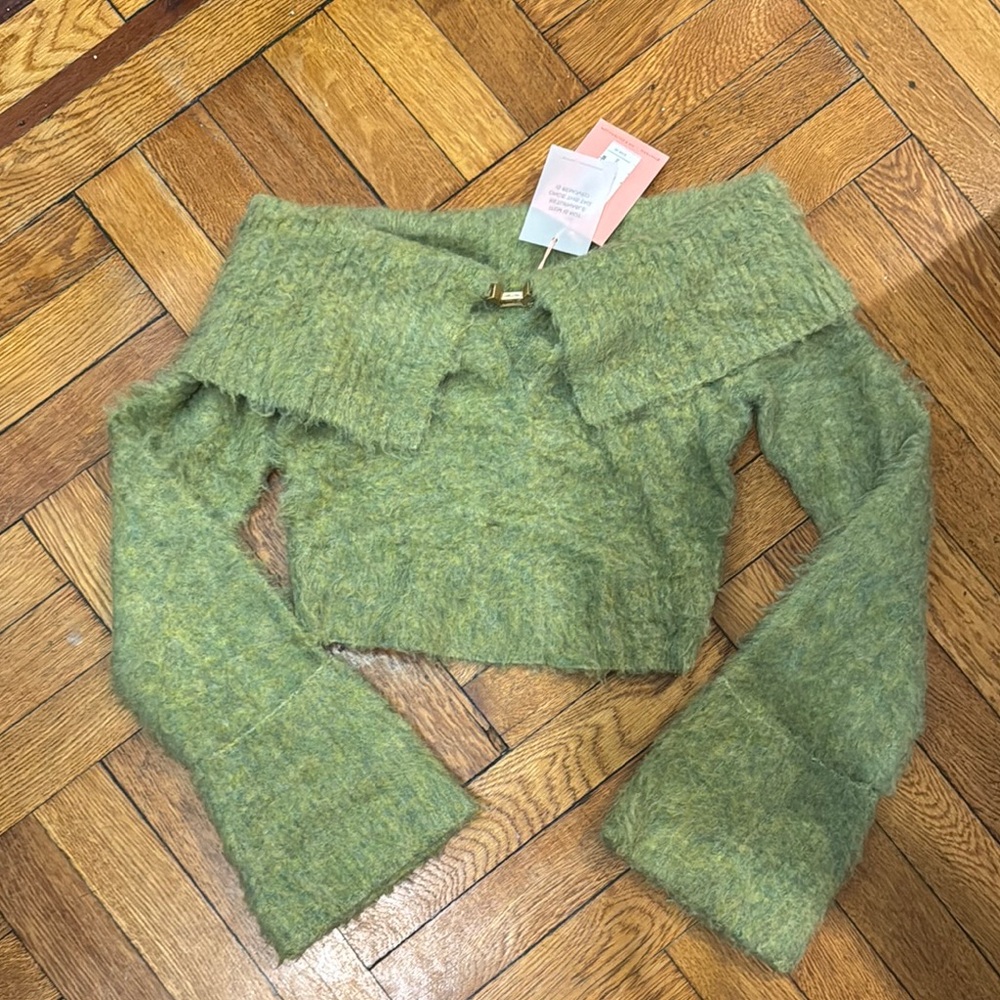 Green Off-Shoulder Women Sweater